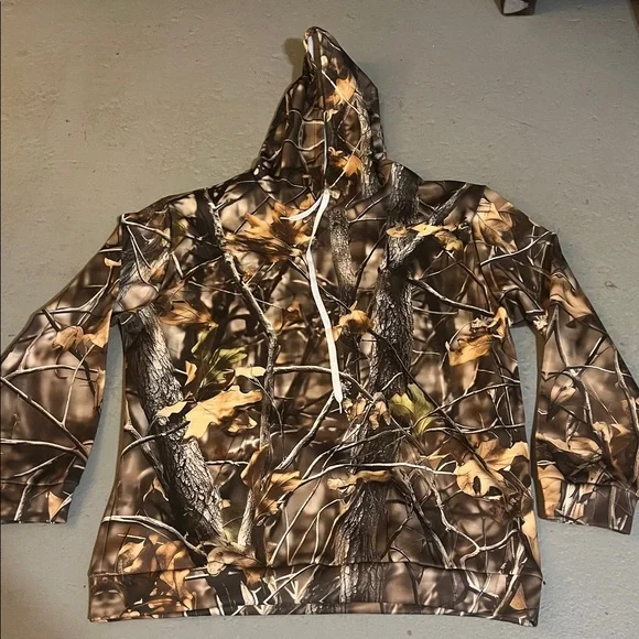 Camouflage Hoodie with Drawstring - Picture 2 of 4
